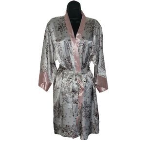 MORGAN TAYLOR Elegant Floral Robe SIZE S/M
